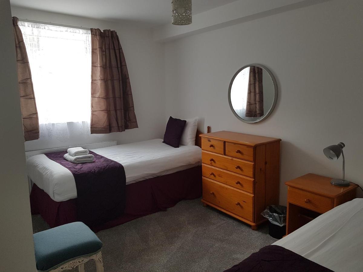 Runnacleave Court, Apartment 2 อิลฟราคูมบ์ ภายนอก รูปภาพ
